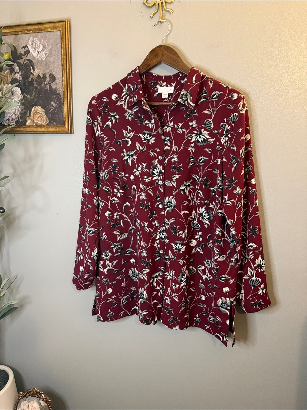 J.Jill Petite Medium Burgundy Floral Button Front Blouse 3/4 Sleeve Classic Top - Picture 3 of 9
